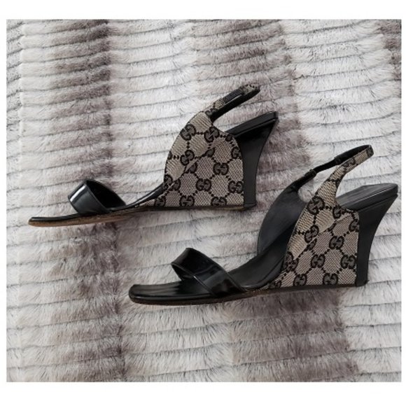 Sold. Gucci wedges, rare vintage timeless - Picture 1 of 12